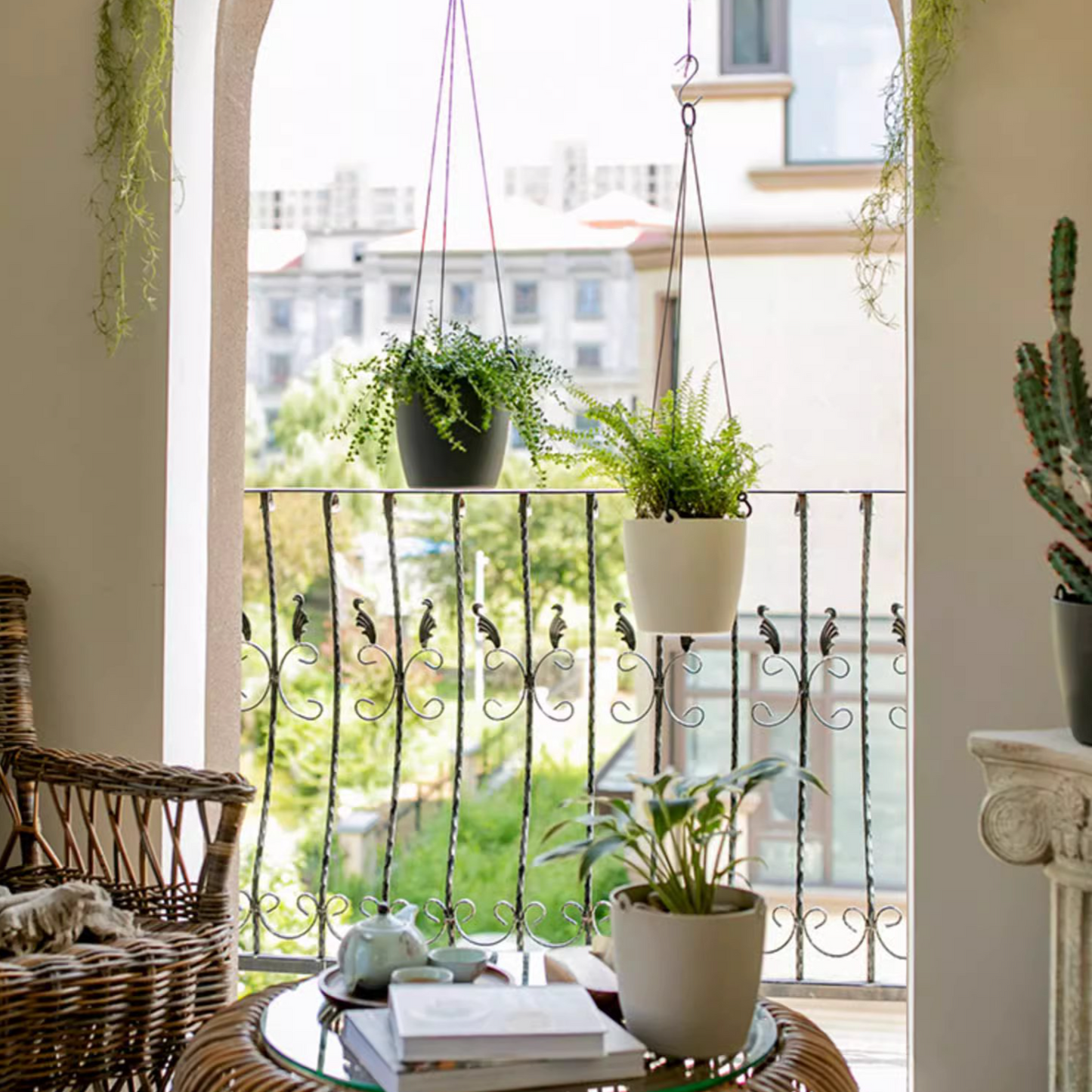 Modern Resin Hanging Planter